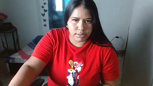 Snapshot of Ebony_luna chatting on 5, 3, 2026 Ebony luna online show from 5, 3, 2026