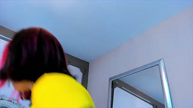 Snapshot of SiaSavach chatting on 16, 11, 2025 SiaSavach online show from 16, 11, 2025