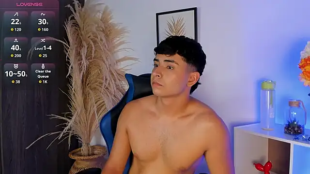 Snapshot of Thiago_Connor21 chatting on 27, 5, 2026 Thiago Connor21 online show from 27, 5, 2026