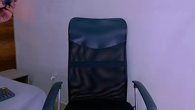 AmarisLenox   online show from 15, 11, 2025