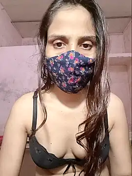 DIVINEDIVAA online show from 8, 10, 2025