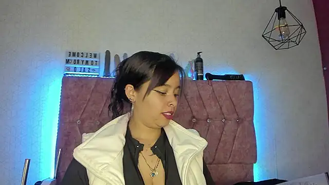 Snapshot of Mia_lopez_1 chatting on 22, 3, 2026 Mia lopez 1 online show from 22, 3, 2026