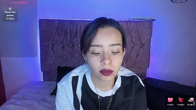 Mia lopez 1 online show from 1, 5, 2026