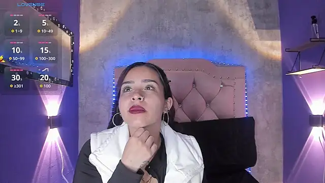 Mia lopez 1 online show from 14, 5, 2026