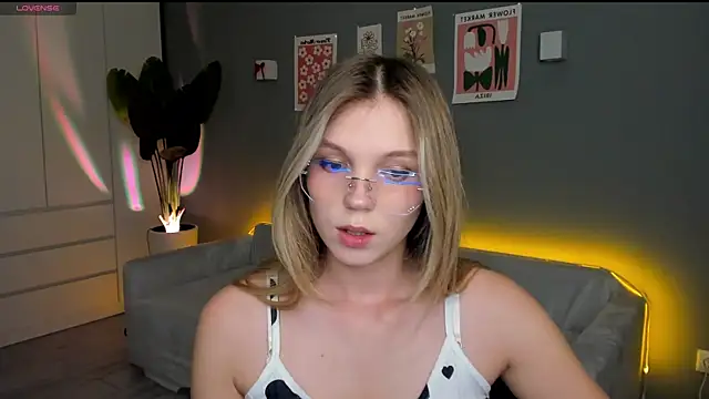 linakorvin online show from 22, 10, 2025