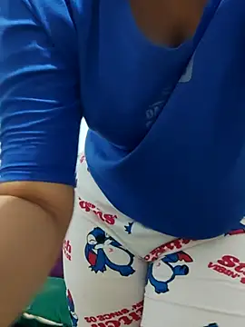 Snapshot of Rihame07 chatting on 6, 11, 2025 Rihame07 online show from 6, 11, 2025