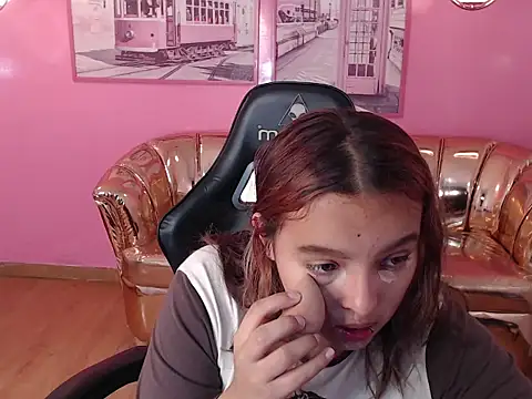 Snapshot of mia_foster_t chatting on 3, 10, 2025 mia foster t online show from 3, 10, 2025