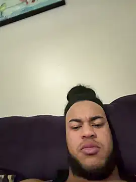 familia0210 online show from 6, 2, 2026