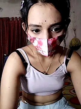 Snapshot of night_queeen7 chatting on 8, 10, 2025 night queeen7 online show from 8, 10, 2025