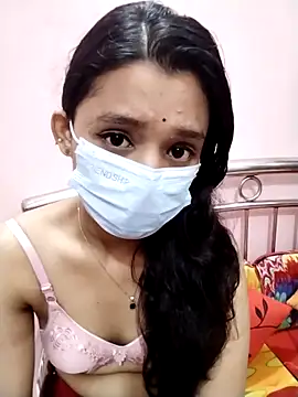 Snapshot of night_queeen7 chatting on 10, 10, 2025 night queeen7 online show from 10, 10, 2025