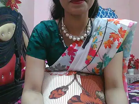 Snapshot of night_queeen7 chatting on 23, 10, 2025 night queeen7 online show from 23, 10, 2025