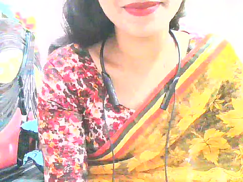 Snapshot of night_queeen7 chatting on 6, 11, 2025 night queeen7 online show from 6, 11, 2025