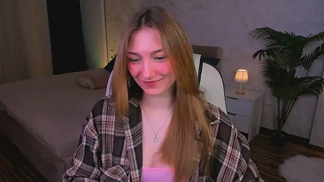 Snapshot of AngelAnabelle chatting on 23, 10, 2025 AngelAnabelle online show from 23, 10, 2025