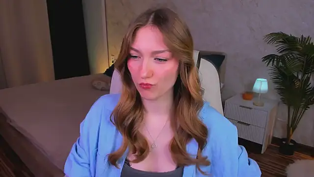 Snapshot of AngelAnabelle chatting on 16, 11, 2025 AngelAnabelle online show from 16, 11, 2025