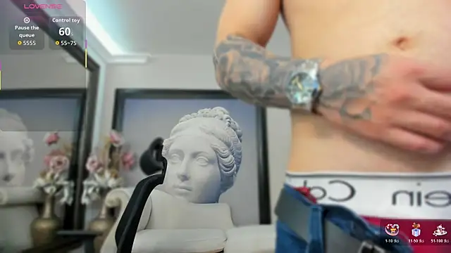 Snapshot of ElianKeiser chatting on 25, 10, 2025 ElianKeiser online show from 25, 10, 2025