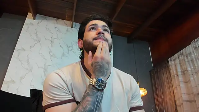 Snapshot of ElianKeiser chatting on 19, 11, 2025 ElianKeiser online show from 19, 11, 2025