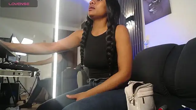 Charlotte ebony  online show from 11, 11, 2025