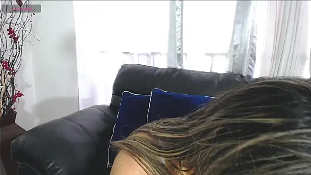 Snapshot of sweet_christtydiaz chatting on 5, 11, 2025 sweet christtydiaz online show from 5, 11, 2025