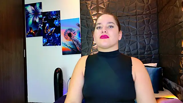 Snapshot of Hurrem99 chatting on 6, 11, 2025 Hurrem99 online show from 6, 11, 2025