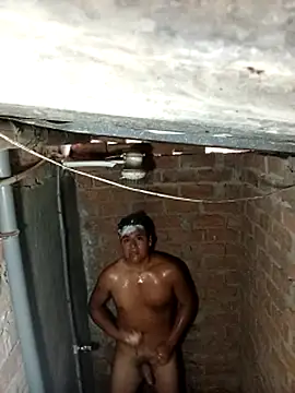 Snapshot of Alex321Flores chatting on 21, 3, 2026 Alex321Flores online show from 21, 3, 2026