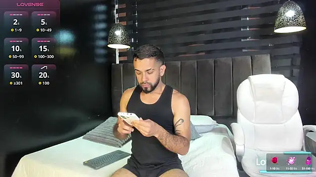 Snapshot of Lobo_sex21 chatting on 6, 10, 2025 Lobo sex21 online show from 6, 10, 2025