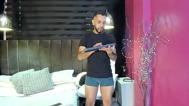 Snapshot of Lobo_sex21 chatting on 17, 10, 2025 Lobo sex21 online show from 17, 10, 2025