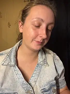 Snapshot of allnaturalmermaid chatting on 19, 11, 2025 allnaturalmermaid online show from 19, 11, 2025