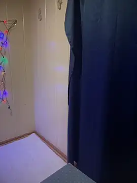 Snapshot of allnaturalmermaid chatting on 17, 12, 2025 allnaturalmermaid online show from 17, 12, 2025