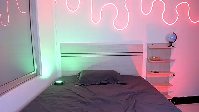 luccas ferreira online show from 10, 11, 2025