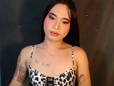 TSsexy LOVERxxxx online show from 4, 7, 2026