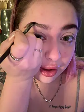 Snapshot of KellyMoors chatting on 6, 2, 2026 KellyMoors online show from 6, 2, 2026