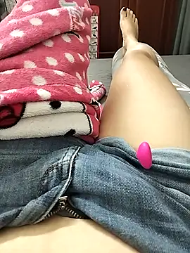 Lili 2love online show from 24, 10, 2025