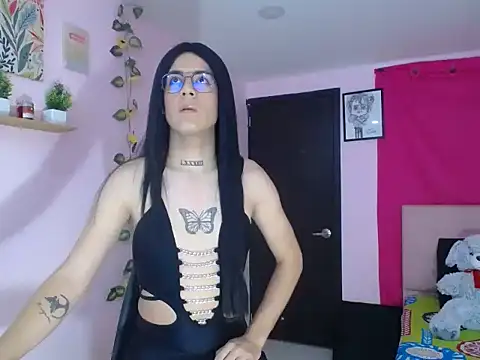 Snapshot of verodivinequeen_ chatting on 9, 10, 2025 verodivinequeen online show from 9, 10, 2025