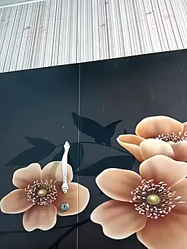 Snapshot of tulip-bae chatting on 18, 10, 2025 tulip-bae online show from 18, 10, 2025