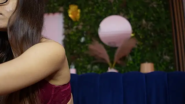 Snapshot of sisi_von_dee chatting on 7, 3, 2026 sisi von dee online show from 7, 3, 2026