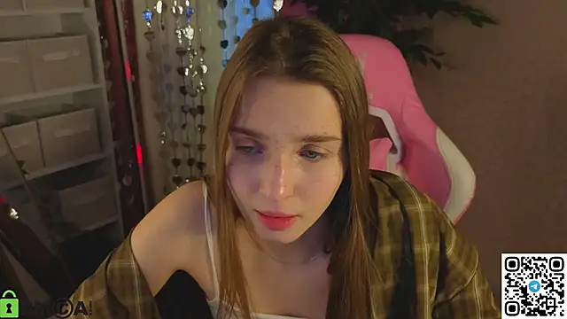 Snapshot of L1na_Reeds chatting on 3, 2, 2026 L1na Reeds online show from 3, 2, 2026