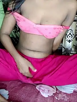 Snapshot of hottywife-03 chatting on 9, 5, 2026 hottywife-03 online show from 9, 5, 2026