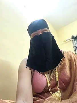 Snapshot of Sexy_pinki1 chatting on 21, 10, 2025 Sexy pinki1 online show from 21, 10, 2025