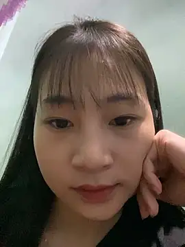 Snapshot of banlinh004 chatting on 5, 10, 2025 banlinh004 online show from 5, 10, 2025