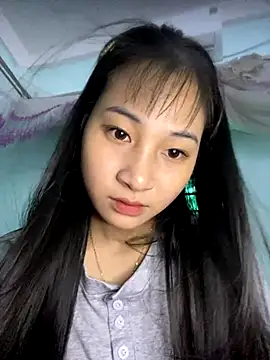 Snapshot of banlinh004 chatting on 7, 10, 2025 banlinh004 online show from 7, 10, 2025