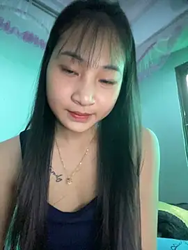 Snapshot of banlinh004 chatting on 11, 10, 2025 banlinh004 online show from 11, 10, 2025