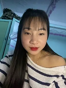 Snapshot of banlinh004 chatting on 13, 1, 2026 banlinh004 online show from 13, 1, 2026