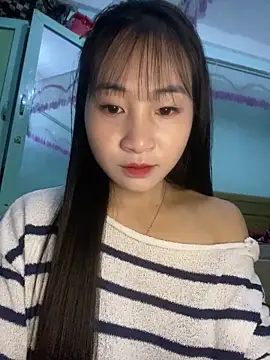 Snapshot of banlinh004 chatting on 3, 2, 2026 banlinh004 online show from 3, 2, 2026