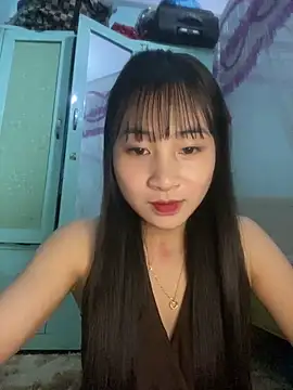 Snapshot of banlinh004 chatting on 18, 2, 2026 banlinh004 online show from 18, 2, 2026