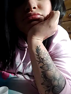 Snapshot of Jasmin_ferht2 chatting on 6, 11, 2025 Jasmin ferht2 online show from 6, 11, 2025