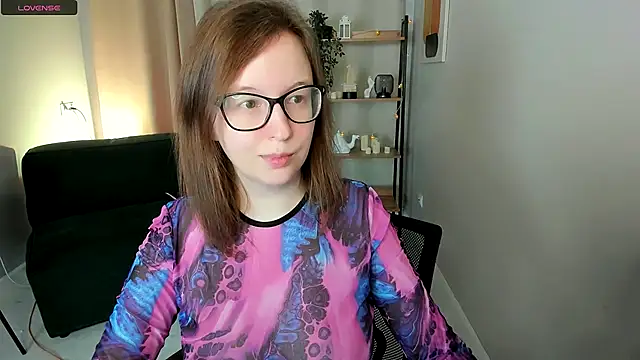 Snapshot of arizzzona chatting on 11, 11, 2025 arizzzona online show from 11, 11, 2025