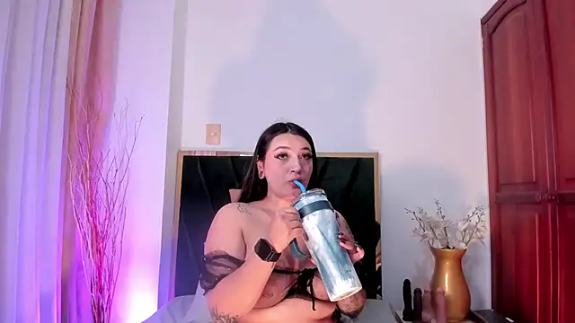 LilithEsme online show from 14, 10, 2025