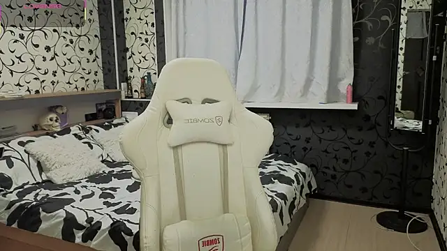 xAlisontiny online show from 1, 4, 2026