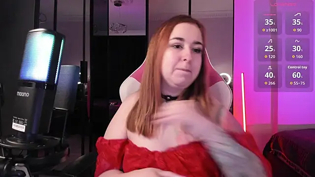 MissNyrra online show from 7, 10, 2025