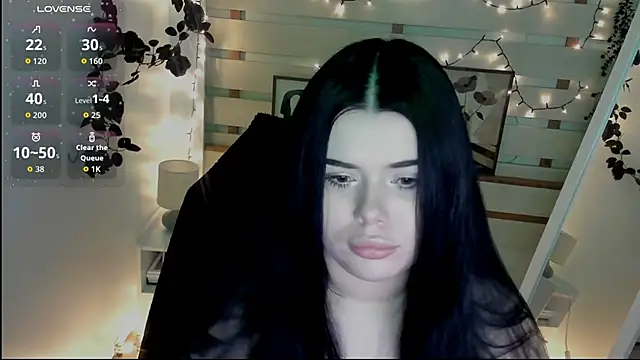 Snapshot of Mona_Esty chatting on 13, 2, 2026 Mona Esty online show from 13, 2, 2026